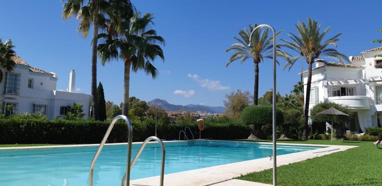 Marbella Holiday & Golf Garden Apartment Bagian luar foto